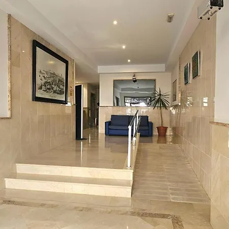 Residencia Alfil Appartement Málaga
